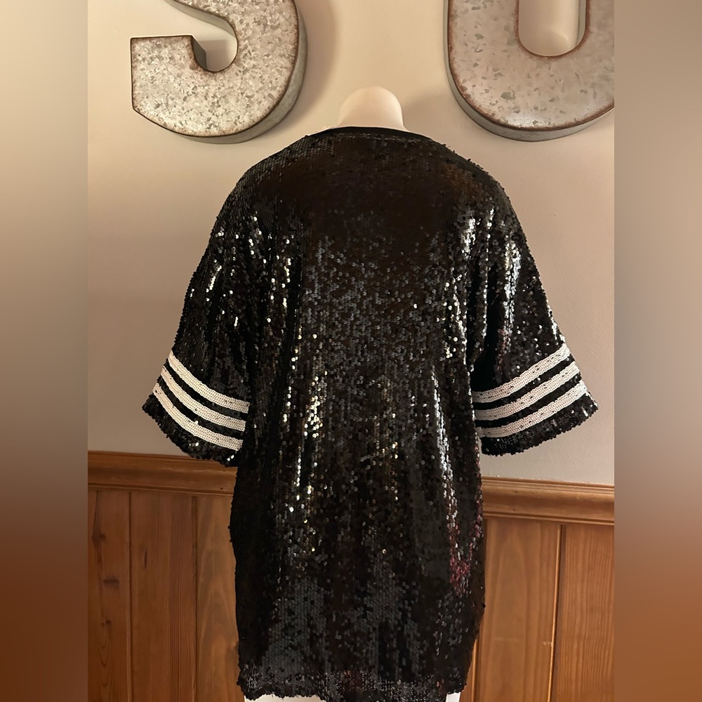 Sequin football 🏈 top, size L, black and white sequins, game day, costume, bling - Picture 4 of 7